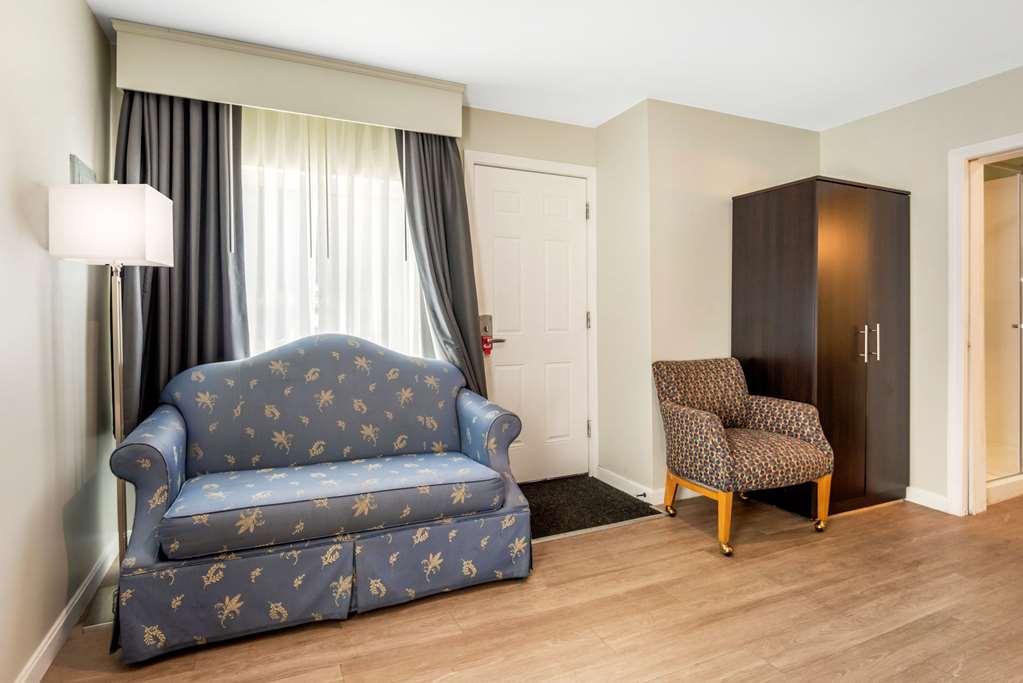 Quality Inn & Suites Lincoln Room photo